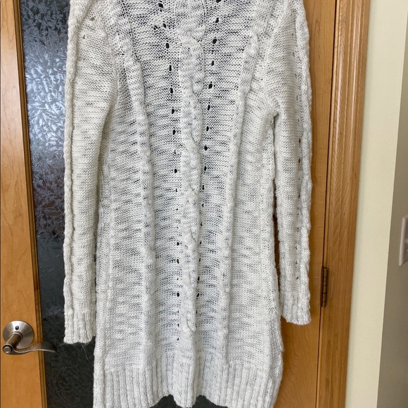 Cardigan - Picture 2 of 3